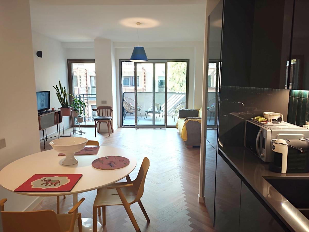Apartment Happy Domus - Rosso Corte Trastevere Rom